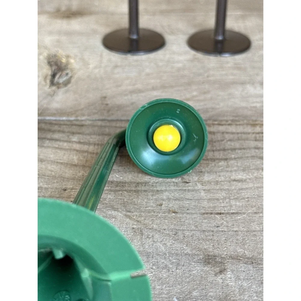 VINTAGE 6 MARX Toy Train‎ Accessories 7- Telephone Poles Plastic 2- Light Poles